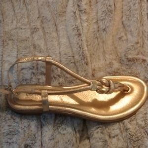 Micheal kors gold sandals